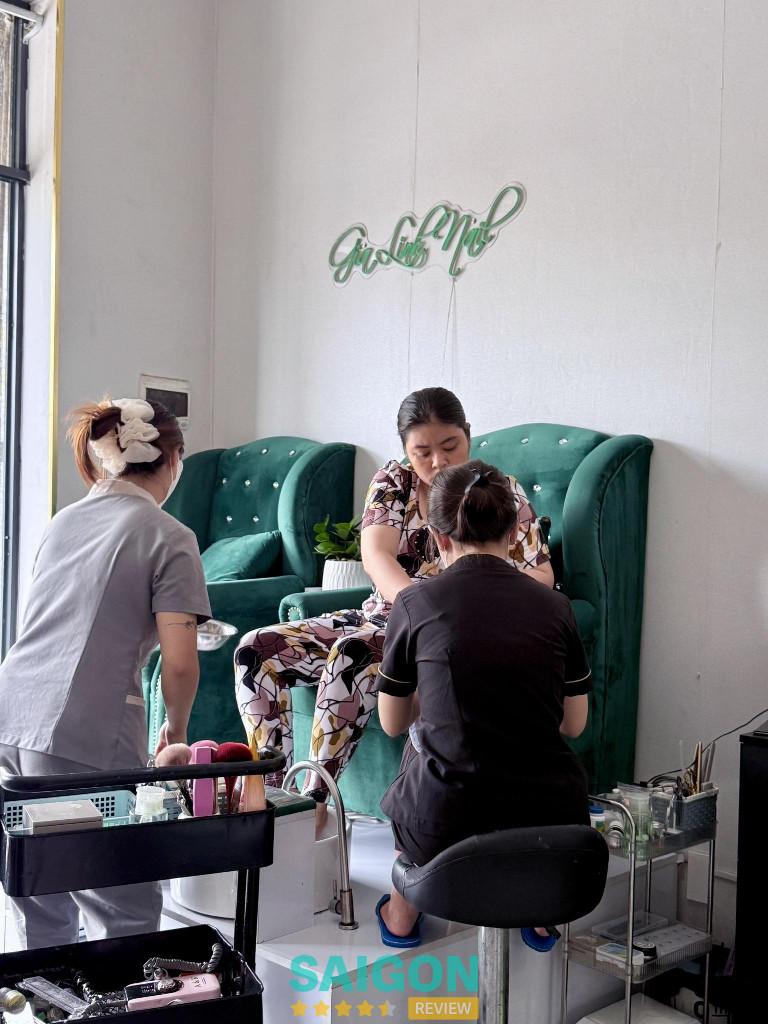 Gia Linh Nail - 11C Suối Lội