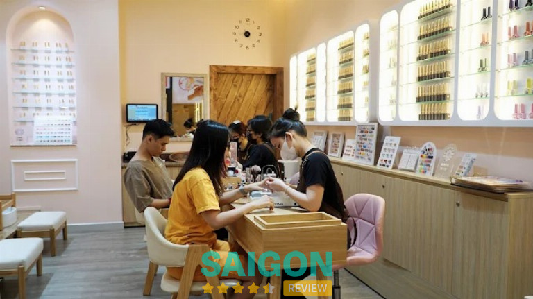 tiệm nail ở Thảo Điền