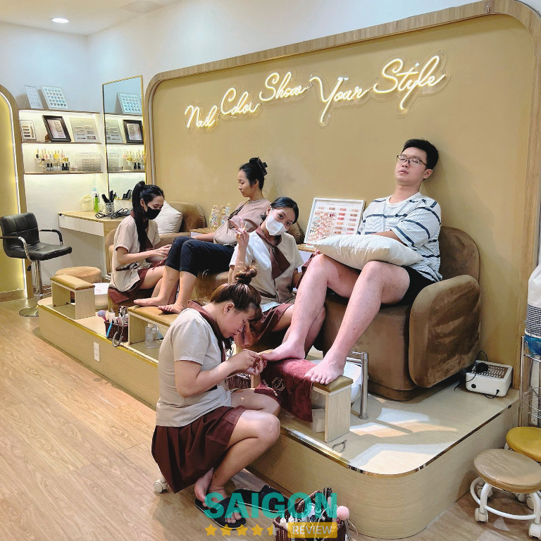 Color Nailroom & Beauty – 87 đường số 4