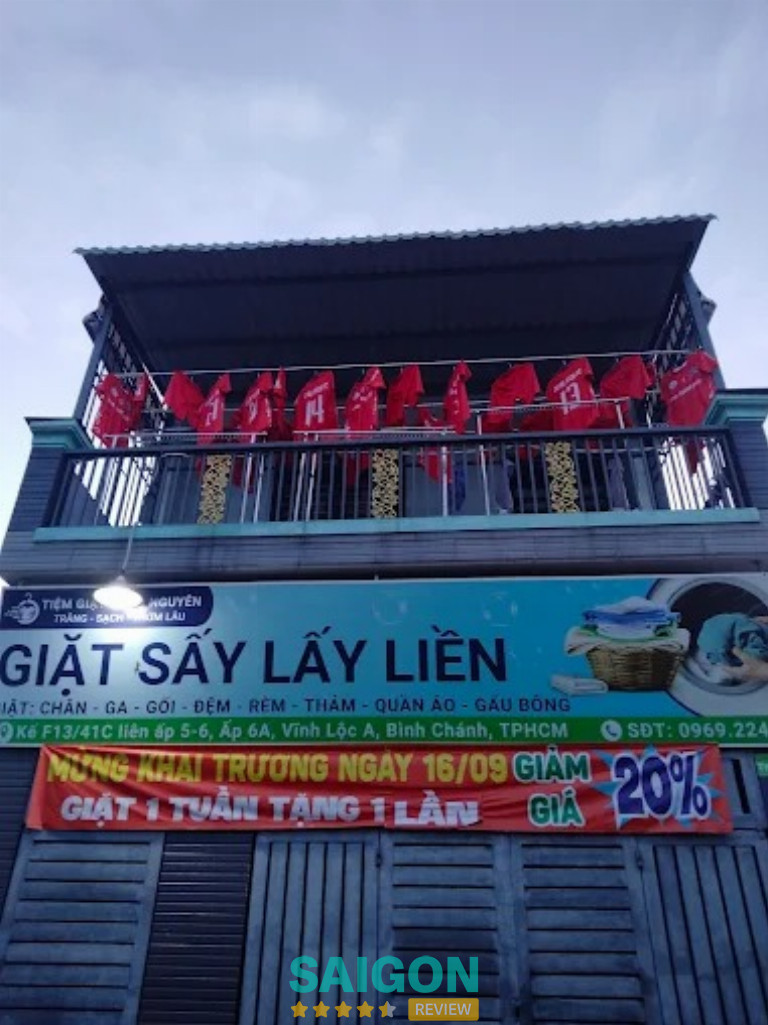 Tiệm giặt ủi ở Bình Chánh