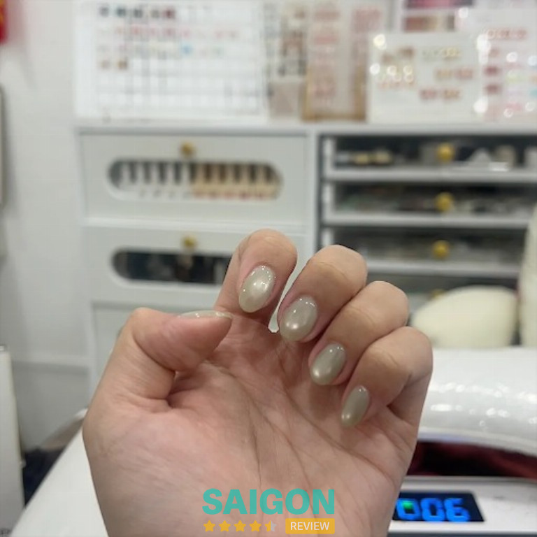 Sophia nails studio - 11 đường 17 Phước Bình