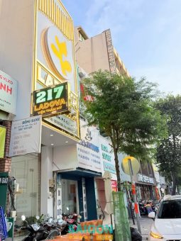 Bài viết đánh giá về Viện Thẩm Mỹ Ladova: 217 Võ Văn Tần, P. Bàn Cờ TPHCM