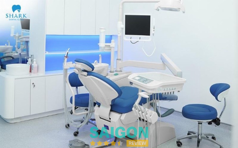 Nha khoa Shark chú trọng đầu tư cơ sở vật chất cùng không gian sang trọng, nhằm đem đến sự thoải mái cho khách hàng