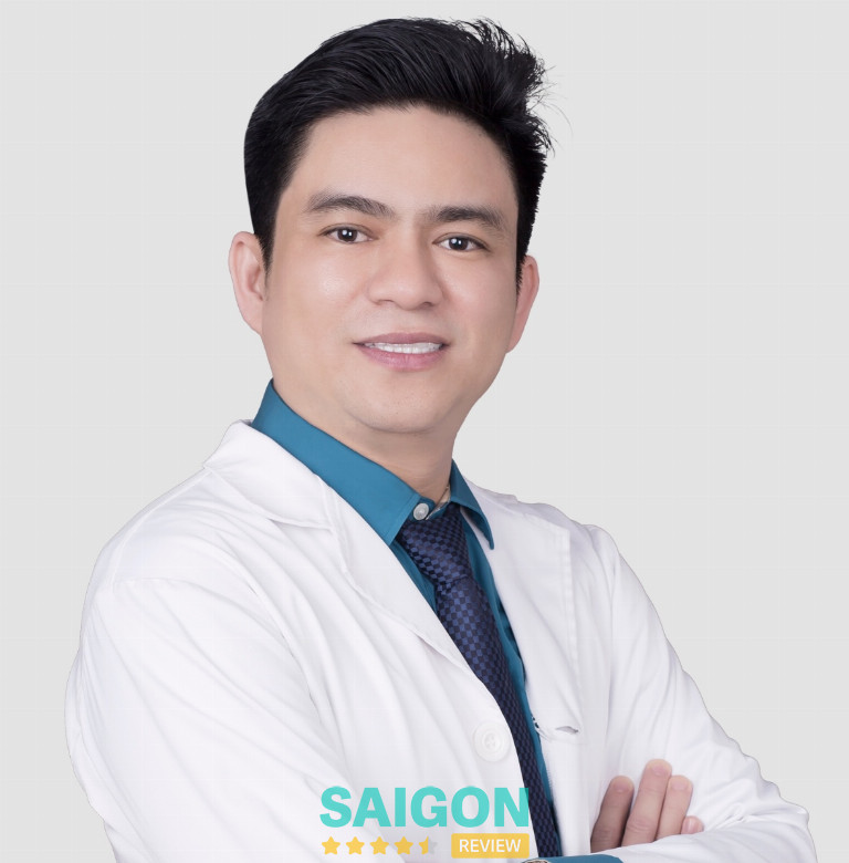Bác sĩ thẩm mỹ Chiêm Quốc Thái