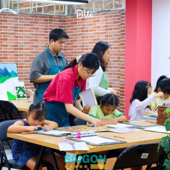 lớp dạy vẽ Mỹ Thuật Bụi
