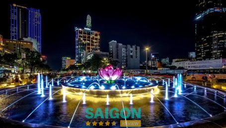 Phố đi bộ nguyễn huệ