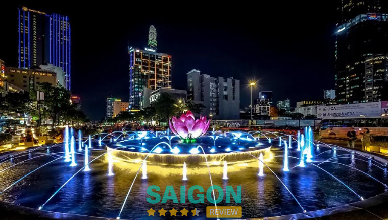 Phố đi bộ nguyễn huệ