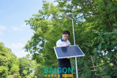 Đèn năng lượng mặt trời công suất lớn
