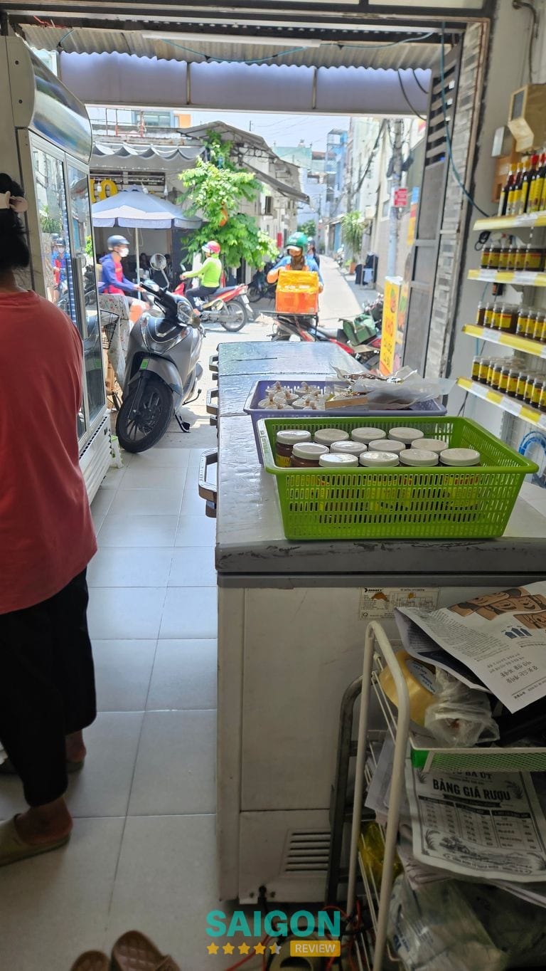Cửa Hàng Út Mỵ chuyên đặc sản miền Tây tại An Hội Đông