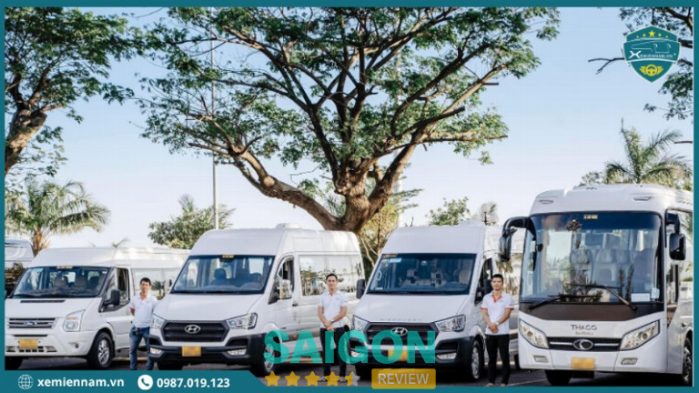 Thuê xe riêng giúp cả nhóm chủ động lịch trình